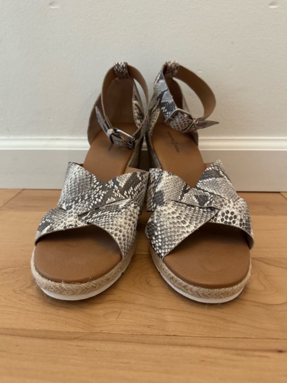 Treasure & Bond Gray Snake-Print Espadrille Ankle-Strap Sandals